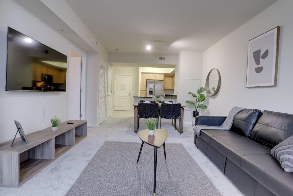 Condo With Gym And Pool In Pentagon City 8Min To Dca 알링턴 외부 사진