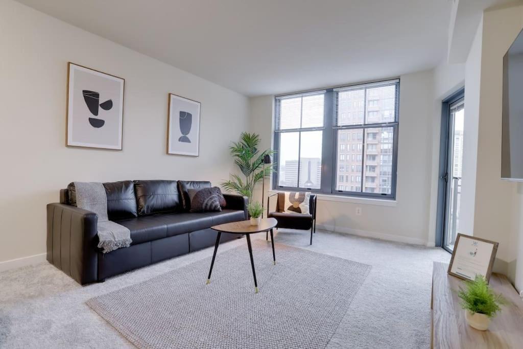 Condo With Gym And Pool In Pentagon City 8Min To Dca 알링턴 외부 사진