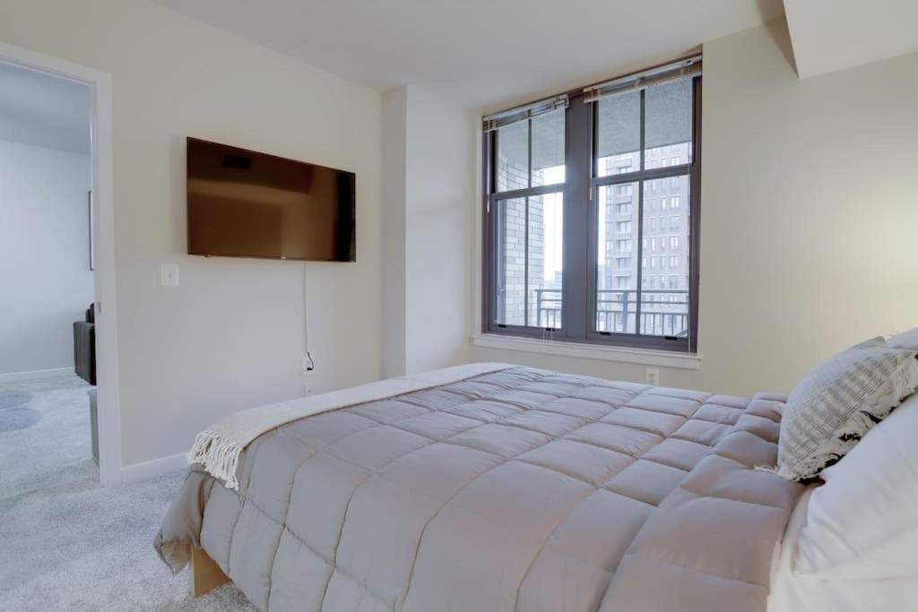 Condo With Gym And Pool In Pentagon City 8Min To Dca 알링턴 외부 사진