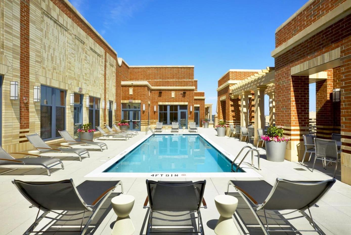 Condo With Gym And Pool In Pentagon City 8Min To Dca 알링턴 외부 사진