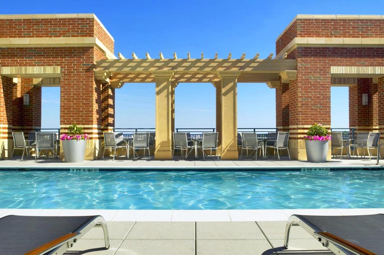 Condo With Gym And Pool In Pentagon City 8Min To Dca 알링턴 외부 사진